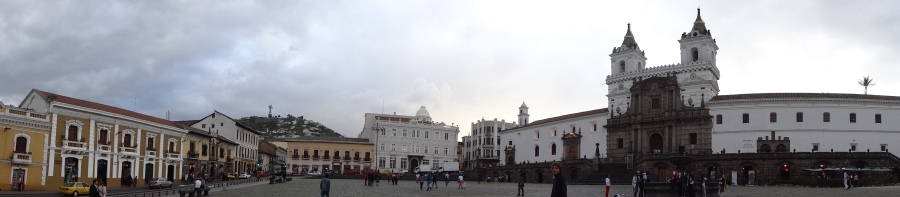 Plaza de Santo Domingo, Quito